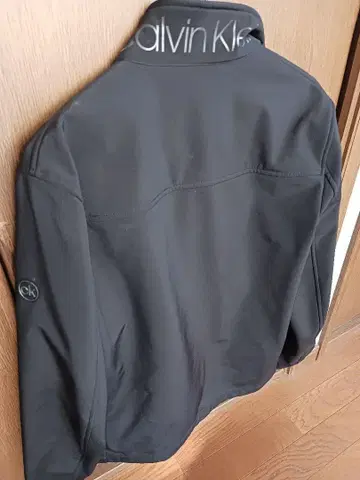CALVIN KLEIN 발수성 자켓 블랙 M 사이즈 새상품급