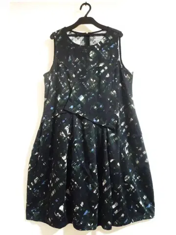 t.b 센소유니코 고밀도 스트레치 니트 원피스 마츠오인터 40