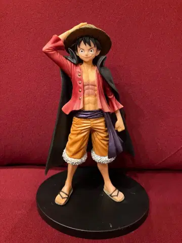 원피스 루피 피규어