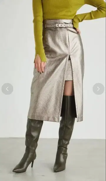 riende M 사이즈 슬릿 스커트 타이트 스커트