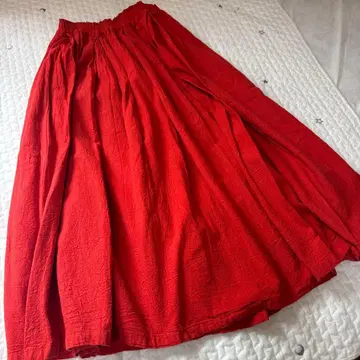 젠 선생님의 일상복 빨간색 롱 스커트 허리밴딩