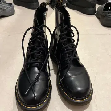 [ 사이즈 UK 5 ] 닥터마틴 부츠