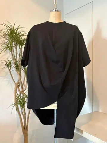 언리얼에이지 볼 T셔츠 사이즈 48