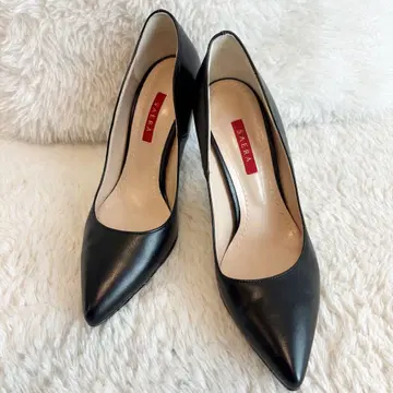 SAERA 블랙 가죽 스틸레토 하이힐