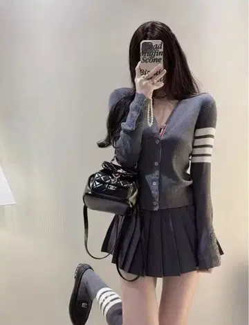 인기 급상승! 당일 발송 스트라이프 소매 니트 가디건 왕홍 그레이