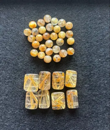 골드 루틸 쿼츠의 스퀘어형과 원형 (금침 수정 타이틴 루틸)