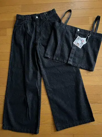 새상품 MUMU 시마무라 뷔스티에 데님 세트 (블랙)