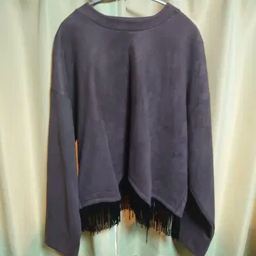 프린지 장식 티셔츠