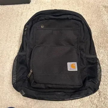 Carhartt 블랙 백팩