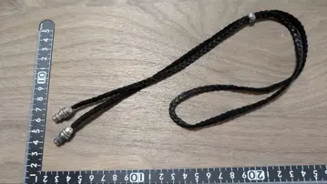 길이 약 88cm 보로 칩 실버 넥타이