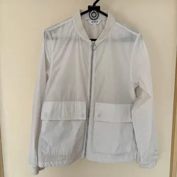 AIGLE 화이트 점퍼 38