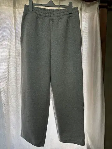 [ 미사용 새상품 ] UNIQLO C 맨투맨 와이드 팬츠 M