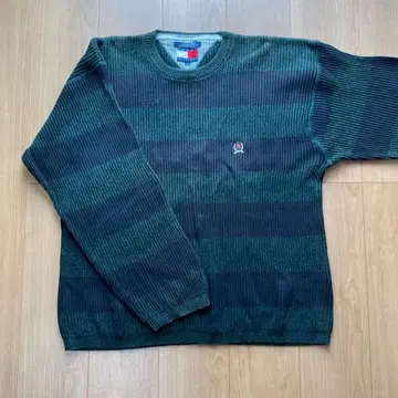 TOMMY HILFIGER 니트