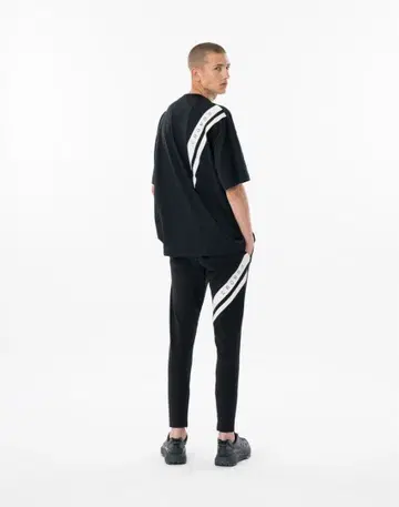 CRONOS 크로노스 T셔츠 스키니 셋업 블랙 x 화이트