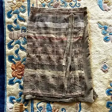 마키 텍스타일 수제 태서 실크 울 롱 랩 스커트 가격 인하