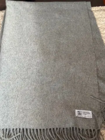 존스톤스 캐시미어 100% 대형 스톨 그레이