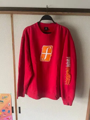 FORUM SNOWBOARDS 트레이닝복 L 사이즈 레드 맨투맨