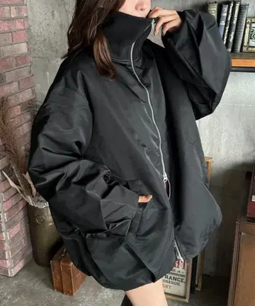 벌룬 충전솜 블루종 블랙 볼륨 실루엣 자켓