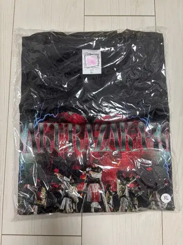 사쿠라자카46 락 T셔츠 XL