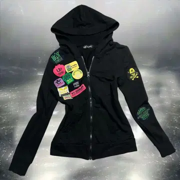 00s 스컬 해골 후드티 와펜 다크코어 헤이세이 갸루 락펑크