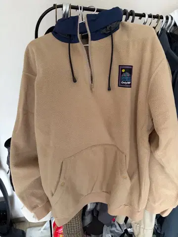 OnlyNY 플리스 자켓 베이지 네이비