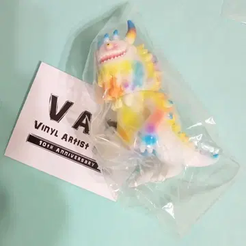 VAG 10th ANNIVERSARY2 RANGEAS 랑기아스 화이트