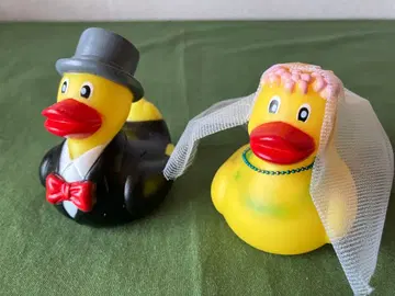 [ 해외 잡화 ] 네덜란드 발 신랑 신부 러버덕 2체 세트