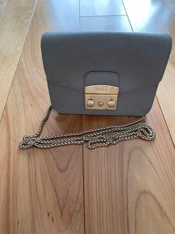 FURLA 그레이지 숄더백 수납 가방 포함