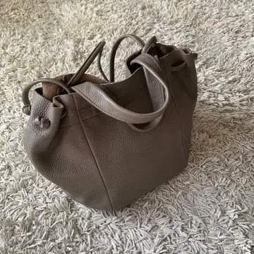 BEAURE 소가죽 숄더 미니 토트백 그레이