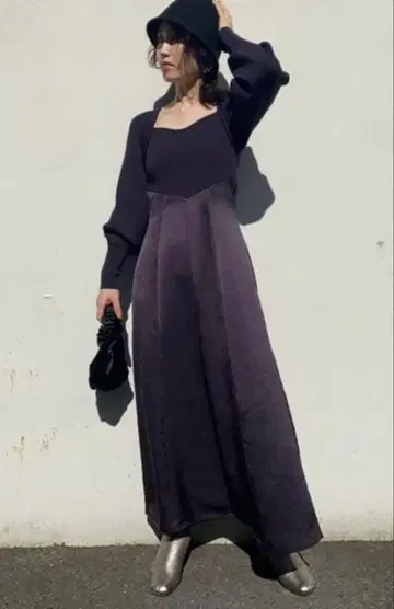 새상품급 FRAY I.D 스퀘어 넥 콤비 원피스