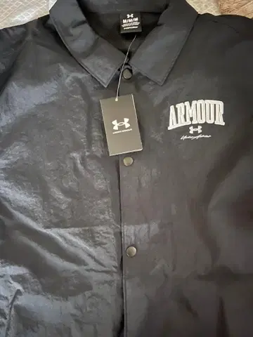 언더아머 블랙 나일론 자켓 루즈핏