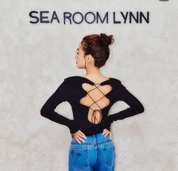 Searoomlynn 소프트 쉬어 RIB 레이스업 상의