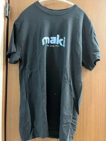 마키 T셔츠 블랙