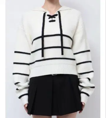 EMODA 세일러 카라 와이드 니트