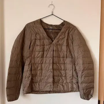 UNIQLO ULTRA LIGHT DOWN L 사이즈 브라운
