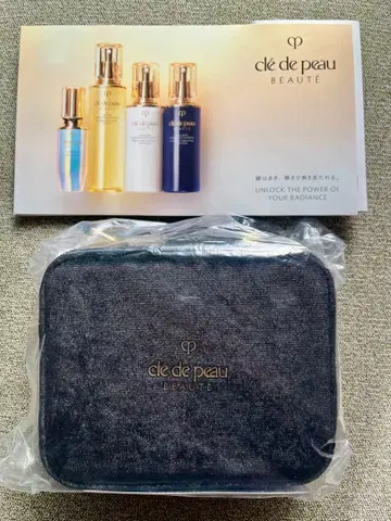 끌레드뽀보떼 오리지널 파우치 키라디언스케어 샘플 포함