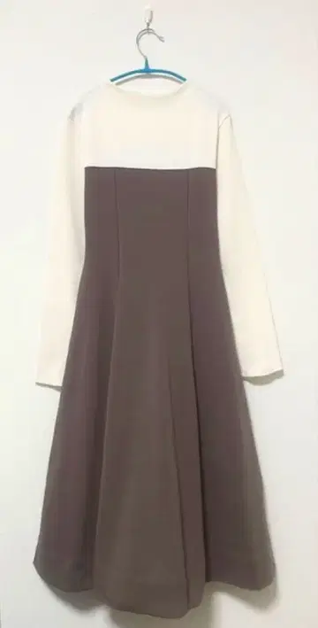 CELFORD 홀가먼트 원피스