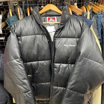 벤 데이비스 블랙 다운 자켓