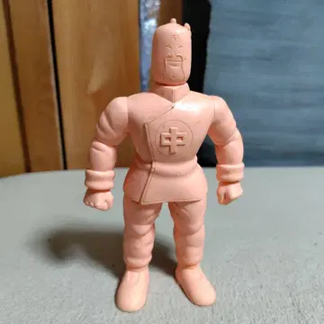 반다이 라면맨 약 15cm