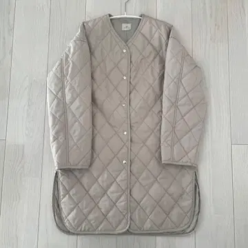 그린 레이블 릴랙싱 베이지 퀼팅 자켓