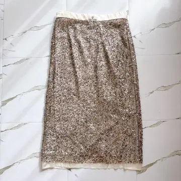 미사용 [ d'zzit ] 스팽글 미디 기장 스커트