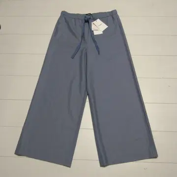 미사용 새상품 Theory 다크 블루 와이드 팬츠