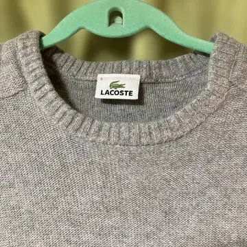 LACOSTE 그레이 스웨터 포근하고 부드러운 원단