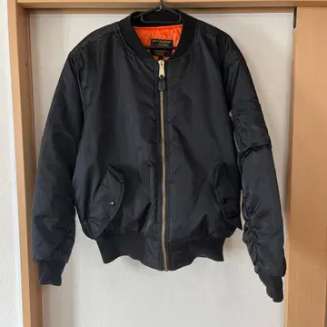 블랙 MA-1 플라이트 자켓 L 사이즈