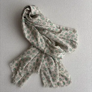 SOULEIADO 대형 실크 스톨