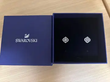 스와로브스키 귀걸이