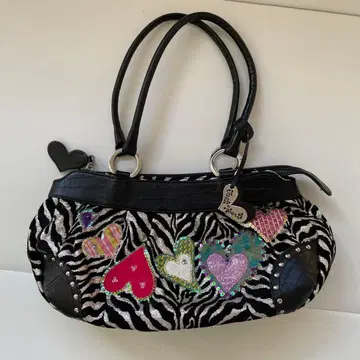 ThinkBee! 제브라 패턴 하트 자수 핸드백