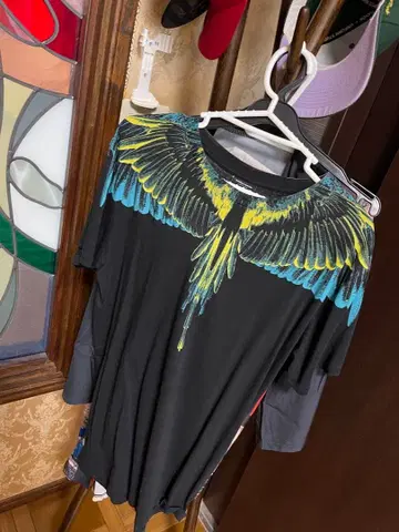 마르셀로번 t셔츠