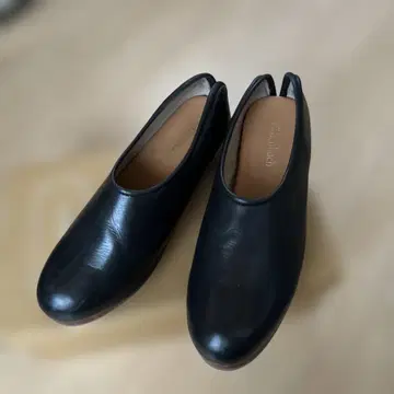 조개형 슬립온 24.5