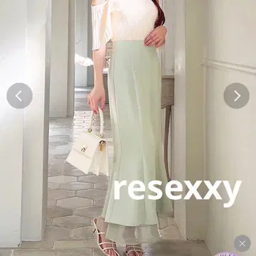 [ 새상품급 ] RESEXXY 시어 헤머 머메이드 스커트